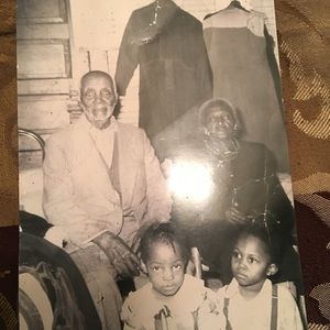 Meet your Posher, Linda